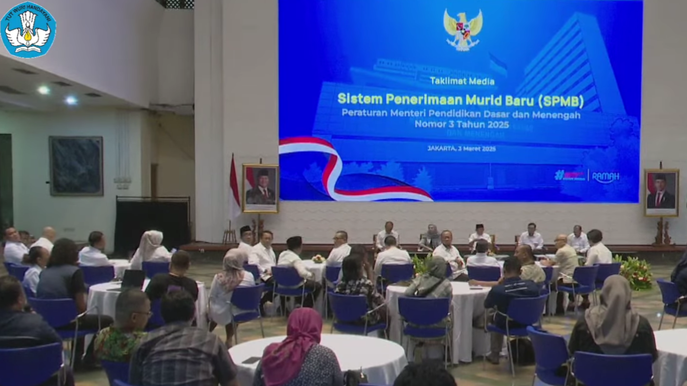 Read more about the article Kemendikdasmen Umumkan Sistem Penerimaan Murid Baru